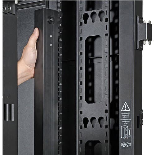 PDU MONITORED 1.4KW 16 5-15R 120V LX PLATFORM INTERFACE 0URM TAA