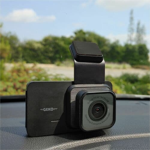 1080P HD DASH CAM 32G PRKG MODE 3 SCREEN MOTION DETECTION