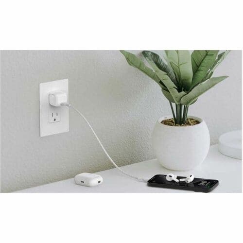 20W USB-C WALL CHARGER NEW CUBE DESIGN