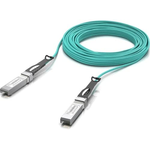 LONG-RANGE SFP+ DIRECT ATTACH CABLE WITH A 10 GBPS MAX DATA RATE