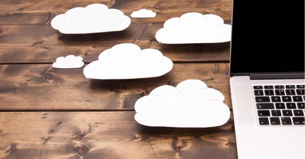 The Role of IT in the Cloud Era