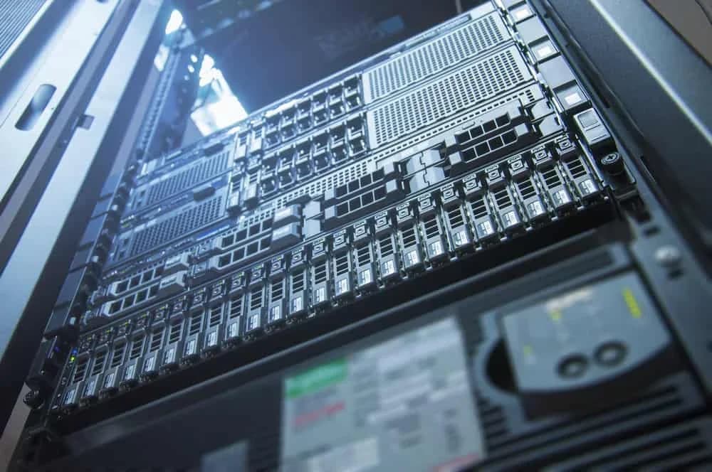 Disaster Recovery: Planning for Cloud Network Outages